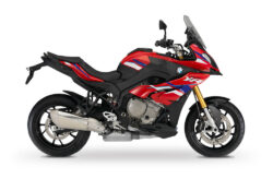 BMW S1000XR Racing Red Stingray White/ Blue Stickers Kit