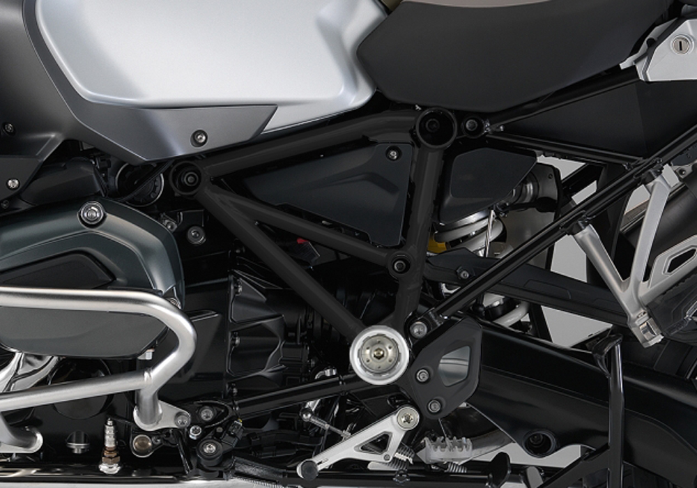 BFS 3092 Pyramid Left Black