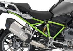 BFS 3127 BMW R1200GS LC 2017 Black Storm Metallic GS Frame Wrap Toxic Green 02