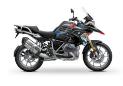 BKIT 3303 BMW R1250GS Black Storm Metallic Safari Red Blue Stickers Kit 01