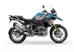 BKIT 3310 BMW R1250GS Cosmic Blue Spike Red Black Stickers Kit 01