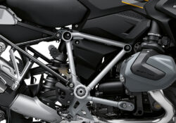 BFS 3344 BMW R1250GS 2019 Style Exclusive Pyramid Frame Wrap Styling Kit Silver 02