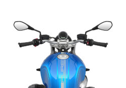 SIG 1057 02 BMW RnineT Pure Silver Lines Cosmic Blue Metallic 1