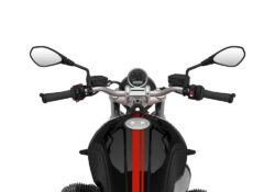 SIG 1060 02 BMW RnineT pure Red Double Lines Black Storm