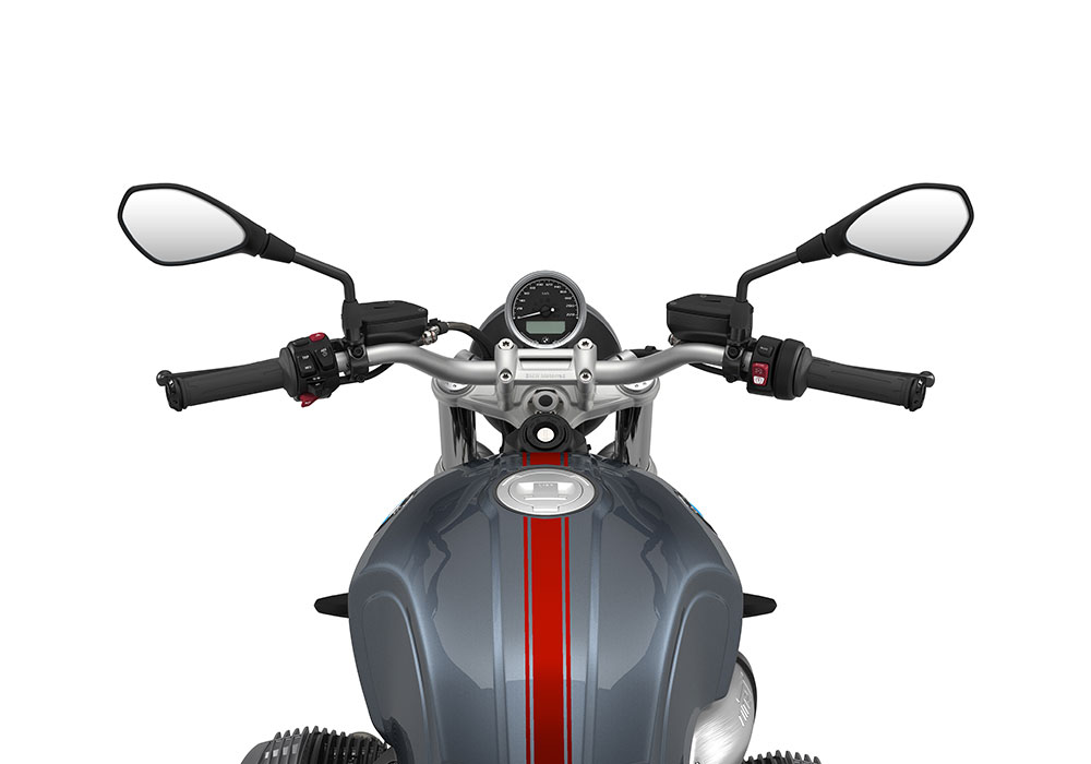 SIG 1068 02 BMW RnineT pure Red Triple Lines Mineral