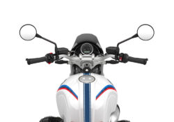 SIG 1070 01 BMW RnineT Urban GS Royal Blue Triple Lines Light White