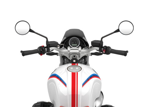 SIG 1077 01 BMW RnineT Urban GS Red Full Lines Light White