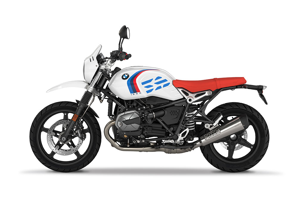SIG 1086 01 BMW RnineT Urban GS Cobalt Blue GS Line Light White left