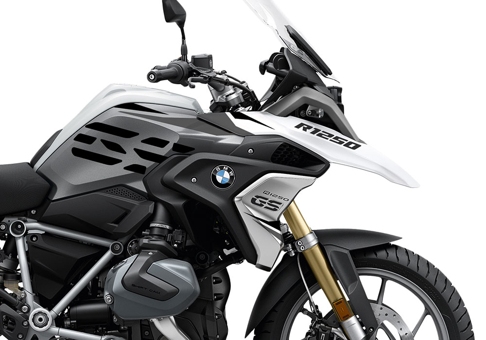 SIG 1099 02 BMW R1250GS Stingray Grey Variations Light White 02