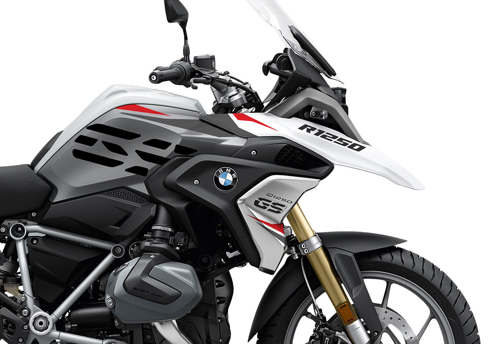 SIG 1100 02 BMW R1250GS Stingray Red Light White 02