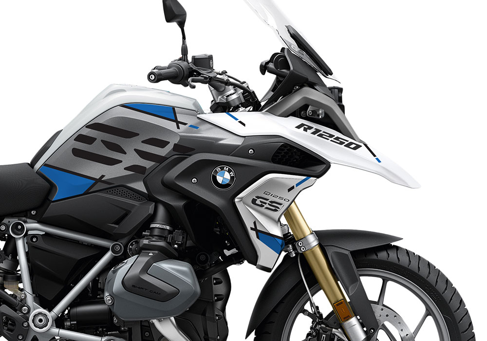 SIG 1104 02 BMW R1250GS Vector Blue Light White 02