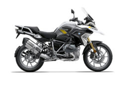 SIG 1118 02 BMW R1250GS R Line Black Grey Yellow Light White