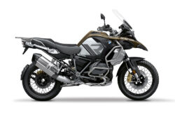 SIG 1122 02 BMW R1250GS Adv R LINE Grey Variation Stickers Style Exclusive silver Tank Right