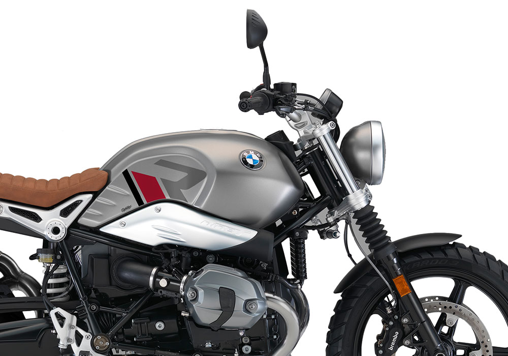 SIG 1125 03 BMW RnineT Scrambler R LINE Grey Red Black Grey Stickers Monolith Metallic right rear 02