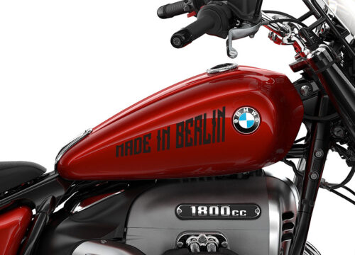 SIG 1209 02 R18 Classic MADE IN BERLIN Black Gloss Stickers Mars Red 02