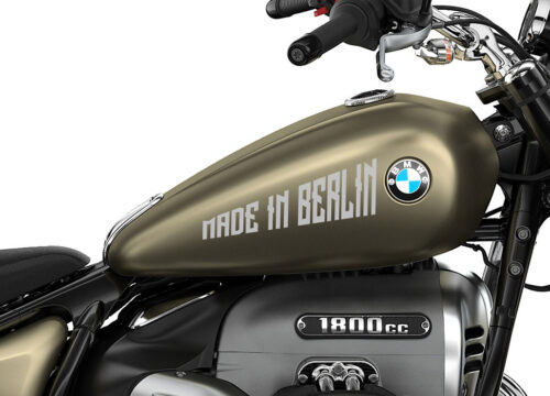 SIG 1211 01 R18 MADE IN BERLIN Silver Matt Stickers Manhattan 02