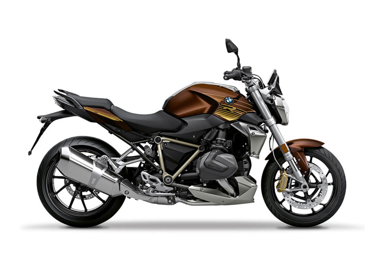 SIG-1247-02-BMW-R1250R-PYRAMID