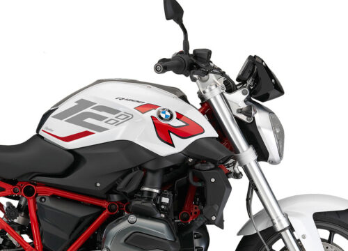 SIG 1256 01 BMW R1200R Raise Silver Red Stickers Light White Right 02