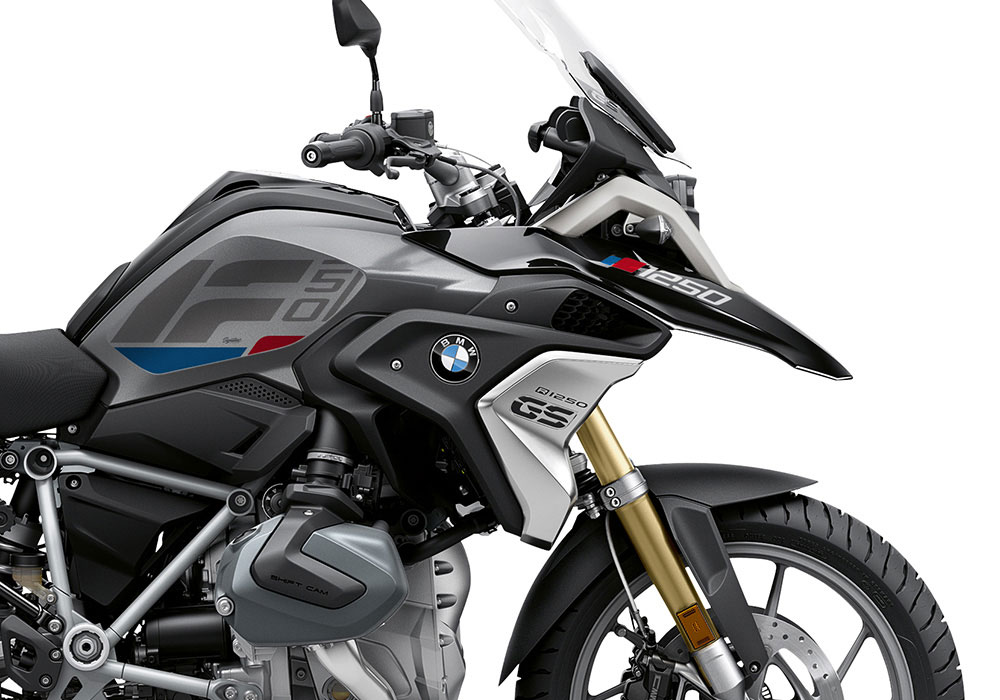 SIG 1272 02 BMW R1250GS Raise Grey Red Blue Stickers Black Storm Right 02