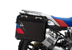 SIG 1302 BMW Aluminum Black Panniers R Line Grey Msport Right 02