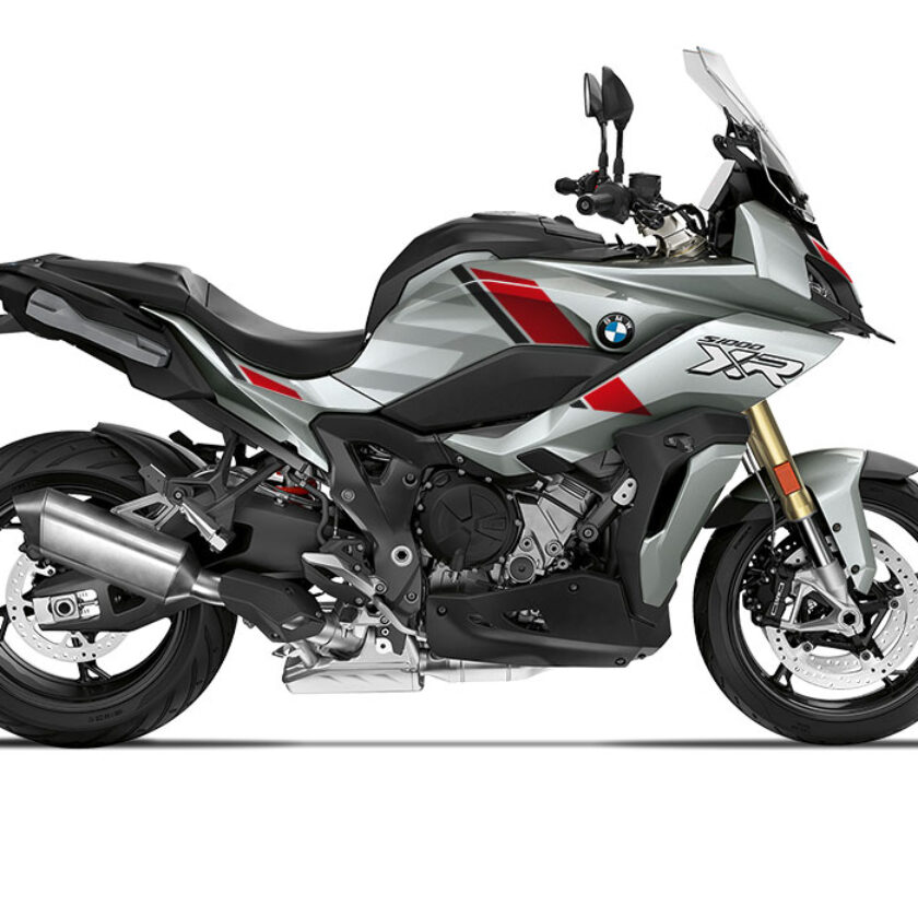 thumbnail interactive-video image 1 of BMW S1000XR Motorcycle Wheel Decals - 12 Rim Stickers Set - Red Stripes 1 of 3