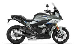 SIG 1435 BMW S1000XR Ice Grey Legend Blue Black 01
