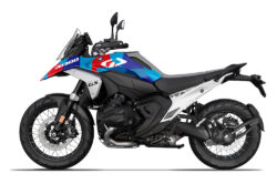 SIG 1566 BMW R1300GS M90 Blue Red Camo Full Wrap 01