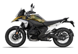 SIG 1567 BMW R1300GS M90 Green Camo Full Wrap 01