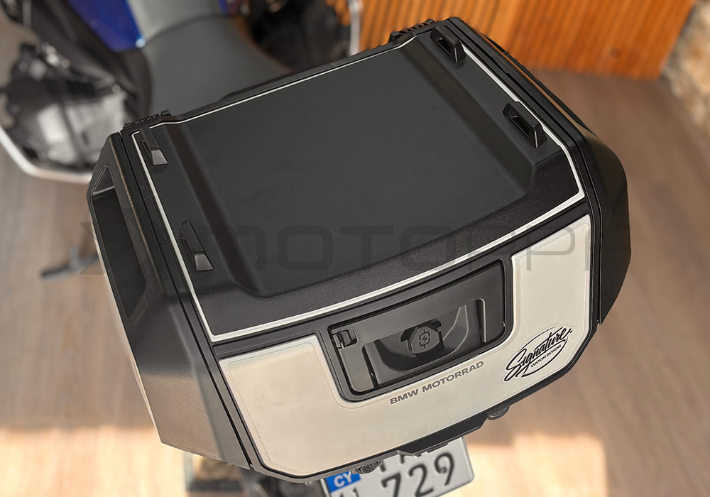 SIG 1723 BMW Vario Top Box Black+Clear 03